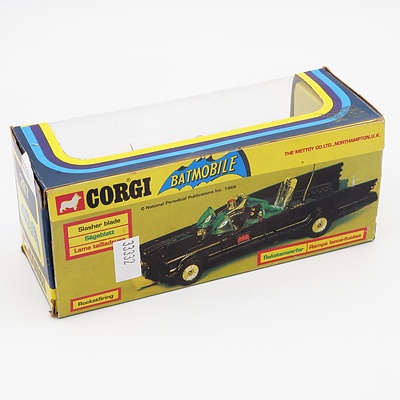 Corgi Batmobile Di-Cast Model Vehicle Set 267