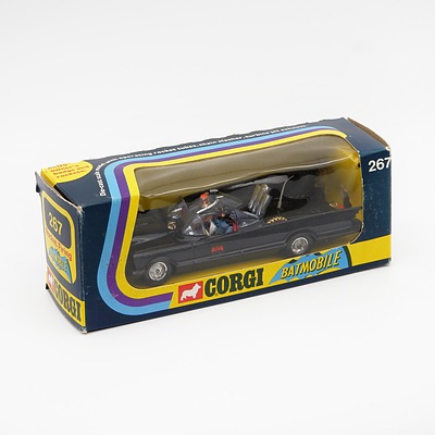 Corgi "Batmobile" Di-Cast Model Vehicle Set 267