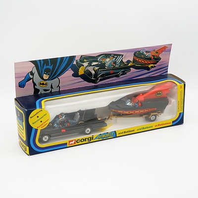 Corgi Rocketfiring Batmobile and BatBoat Set 3