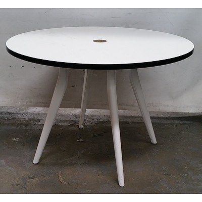 Circle Office Table