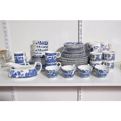 Large Group of Assorted Willow Pattern Dinner Ware including Broadhurst and Myott Royal Mail