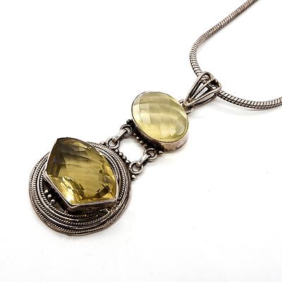 Sterling Silver and Facetted Citrine Hippie Pendant on Round Snake Chain