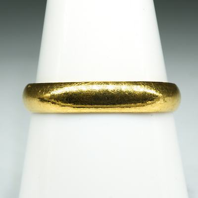 22ct Yellow Gold Overlapping Wedding Ring, 3.4g