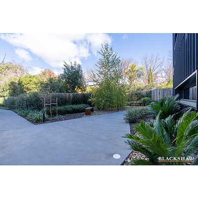 8/22 Canberra Avenue, Forrest ACT 2603