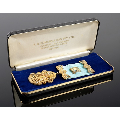 Vintage Masonic Medal in Original Case - Lodge No 226UGLO Moreton