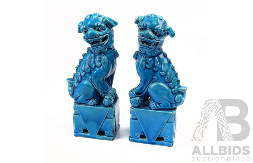 Pair of Chinese Turquoise Glazed Porcelain Temple Guardians, Mid 20th Century, Height 21cm.