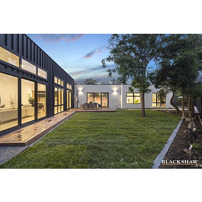 22 Pridham Street, Farrer ACT 2607