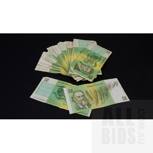 Thirty Australian $2 Notes, Knight/ Stone, Johnston/ Fraser