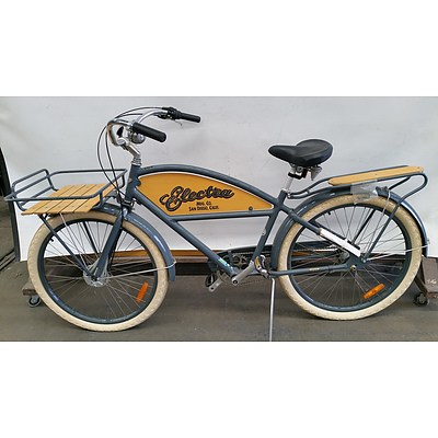 Electra Cruiser 17 Inch Three Speed Bicycle