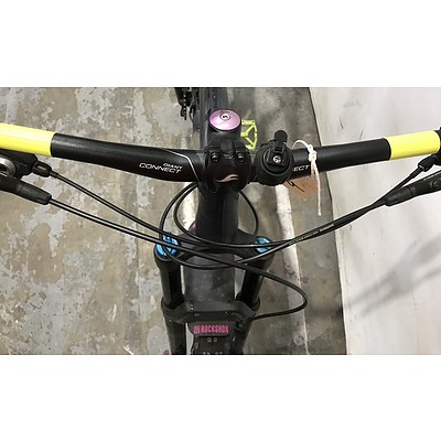 Giant Trance Mountain Bike