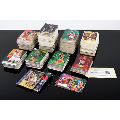 Box of 1995 NBA Basketball Collector cards - Approx. 1000