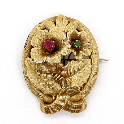 Antique 18ct Yellow Gold Die Struck Brooch with Garnet Topped Doublet, Natural Emerald and Seed Pearl in Wreath Pattern, 6.6g