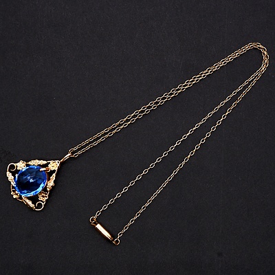 9ct Rose Gold Pendant (3.7g) with Blue Paste on Rolled Gold Chain