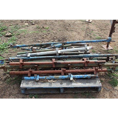 Selection of Scaffolding Poles