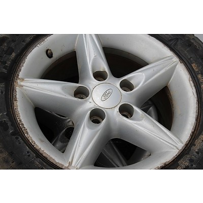 15 Inch Ford Rims With Tyres