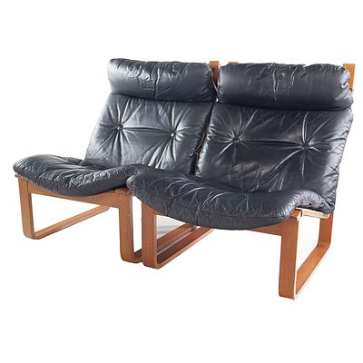 Pair of Tessa T8 Armchairs in Dark Navy Leather, Designed by Fred Lowen