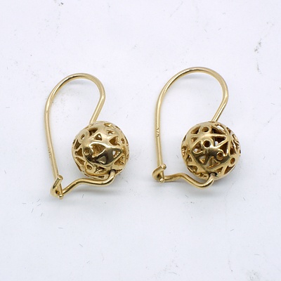 Pair of 9ct Yellow Gold Filigree Ball Earrings, 2g