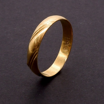 18ct Yellow Gold Gents Wedding Ring, 4.3g