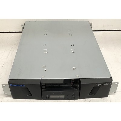 Quantum (L700) SuperLoader.3 Tape Storage Appliance