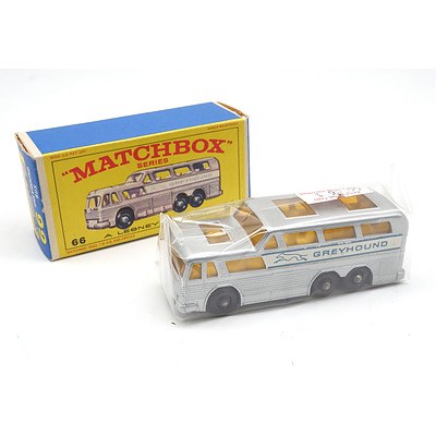 Vintage Lesney Matchbox No 66 - Greyhound Bus