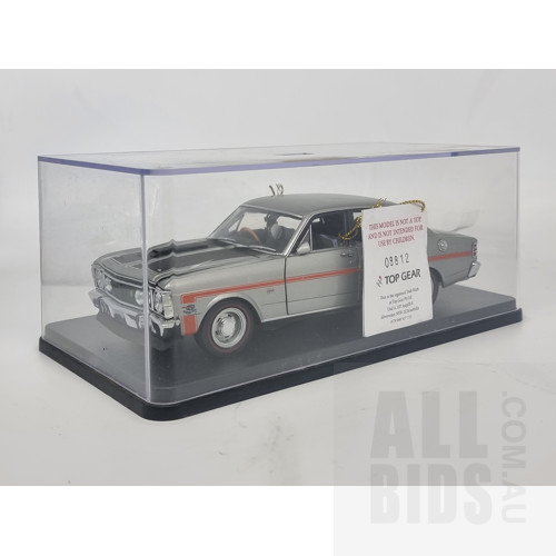 TRAX Ford XW Falcon GT-HO Phase II Silver Fox with Display 1:24 Scale Model Car
