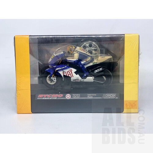 Bycmo Yamaha YZR-M1 Valentino Rossi, Interactive Slot System Approx 1:24 Scale Model Bike