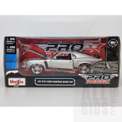 Maisto Pro Rodz 1970 Ford Mustang 302 1:24 Scale Model Car