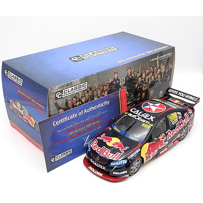 Classic Carlectables, 2015 Holden VF Commodore, Lowndes/ Richards, Bathurst 1000 Winner, 779/3000, 1:18 Scale Model Car