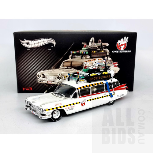Hot Wheels Elite Ghostbusters ECTO 1A 1:43 Scale Model Car