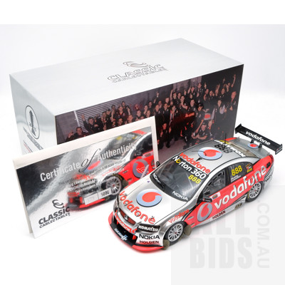 Classic Carlectables, 2010 VE Commodore, Lowndes/Skaife Bathurst 1000 Winner, 779/3000, 1:18 Scale Model Car