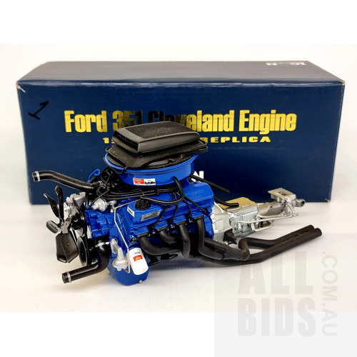Icon Models Ford 351 Cleveland Engine with Shaker Large 1:8 Scale Model