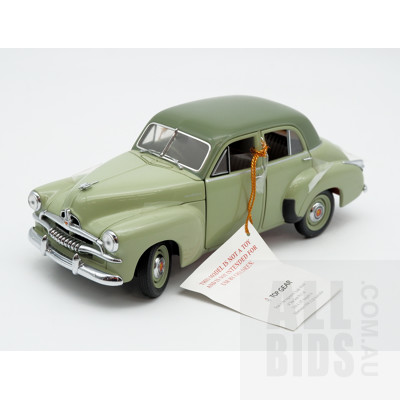 Trax, Green Two Tone FJ Holden, 1:24 Scale Diecast Model