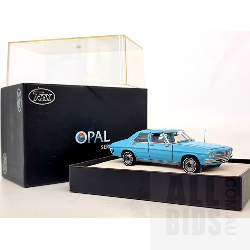 Trax, 1971 Holden HQ Premier Sedan, Blue, Opal Series, 1:43 Scale Model