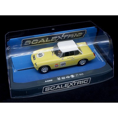 Scalextric, MG MGB, Thoroughbred Sports Car Series, Roy McCarthy No 40, 1:32 Scale Model