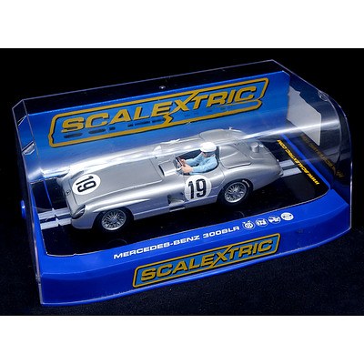 Scalextric, 1955 Mercedes 300 SLR, No 19, 1:32 Scale Model