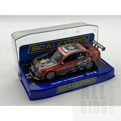 Scalextric, 2011 Holden VE Commodore Courtney, 1:32 Scale Model