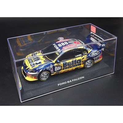 Scalextric, Ford Falcon BA Betta Electrical Lowndes, 1:32 Scale Model