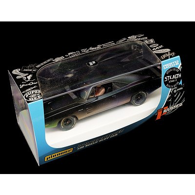 Pioneer, Dodge Charger 426 Hemi Stealth Black, 1:32 Scale Model
