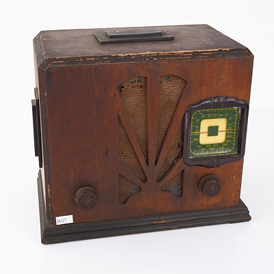 Antique Timber Cased Valve Radio