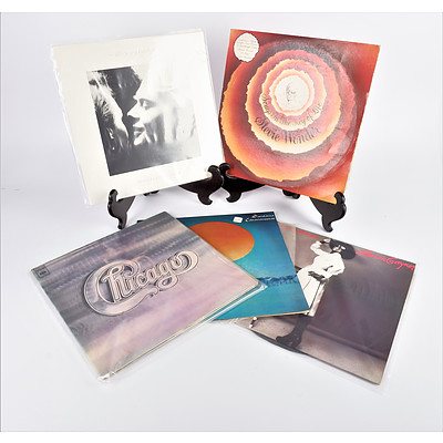 Quantity of Five Vinyl 12 inch LP Records Including Chicago, Santana, Stevie Wonder, Gloria Gaynor and More