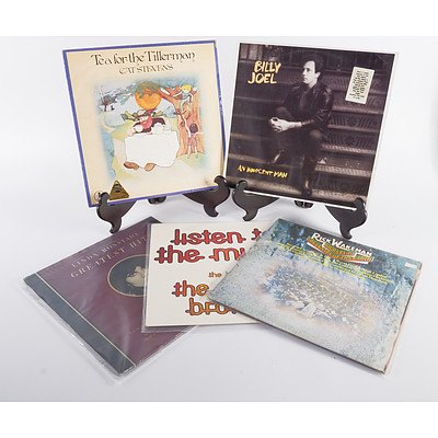 Quantity of Five Vinyl 12 inch LP Records Including Billy Joel, Cat Stevens, The Doobie Brothers and More