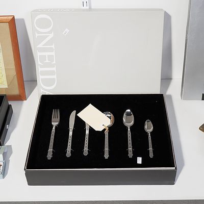 Oneida 'Monte Carlo' Boxed 57 Piece Cutlery Set