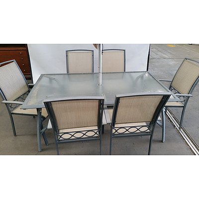 Eight Piece Outdoor Dining Setting