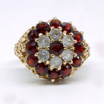 9ct Yellow Gold Cocktail Ring with Red and White Paste. 6.35g