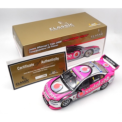 Classic Carlectables - 2009 Ford FG Falcon V8 Supercar Whincup Championship Winner 371/2400 1:18 Scale Model Car
