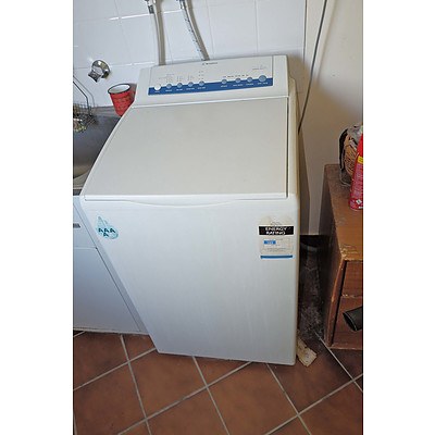 Westinghouse LT608S Top Loader Washing Machine