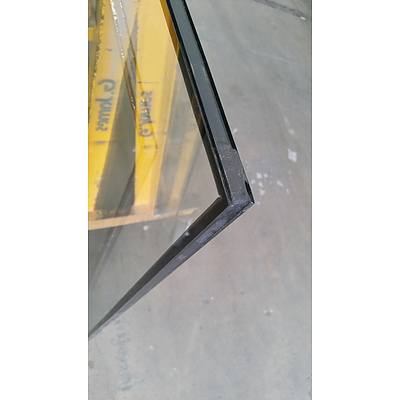 One Sheet of Double Glazed Clear Float Toughened Glass(2297mm x 1173mm x 18mm)