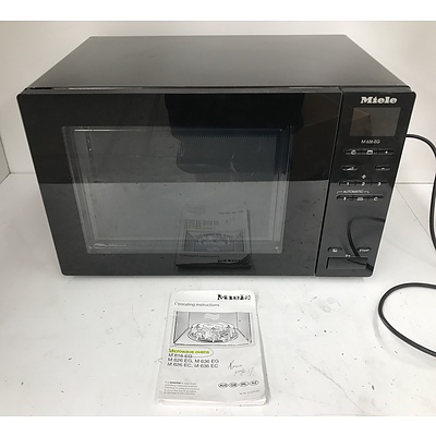 Miele 1400W Microwave Oven