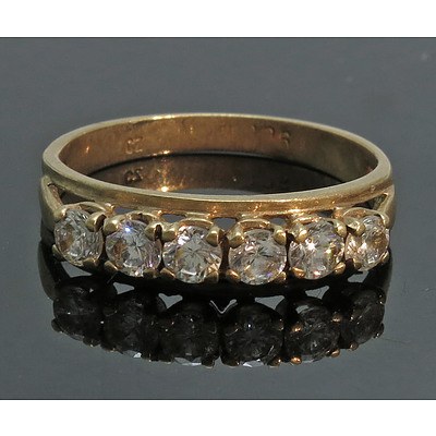 9ct Gold Ring-Set With 6 Round Brilliant-Cut Cz Simulated Diamonds