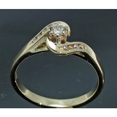 9ct Gold 9 Stone Diamond Ring